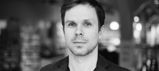 This fresh novel "The Cat King of Havana"